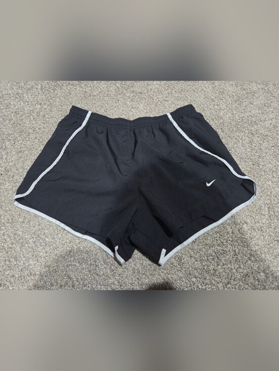 Nike Pants - Nike Women’s Black Athletic Shorts Size Large